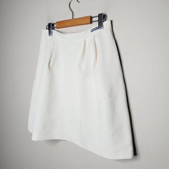 PINK TARTAN White Floral Textured Scuba A-Line Luxury Skirt - Picture 3 of 10